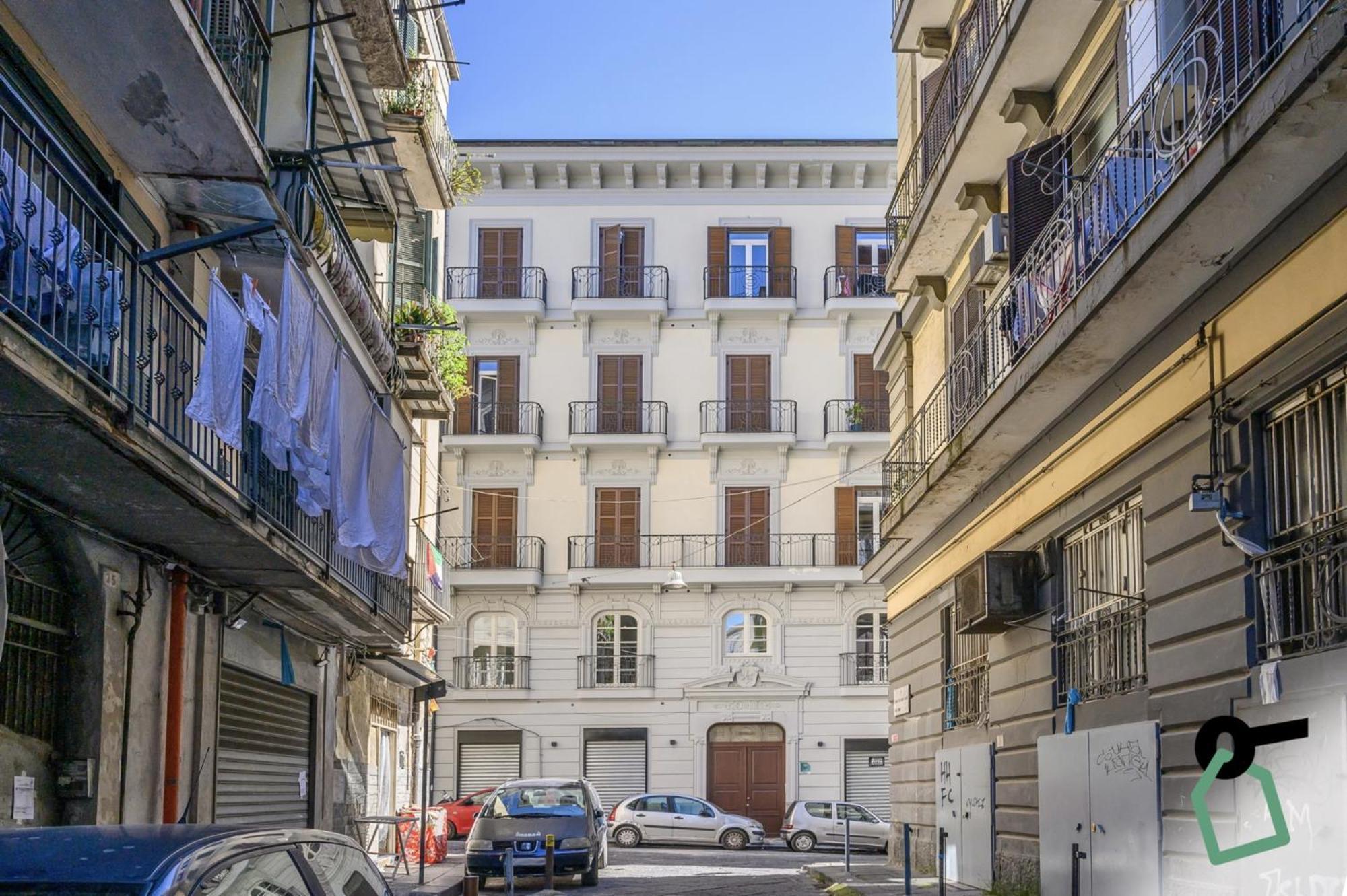 Hotiday Room Collection - Napoli Sant'Arcangelo Eksteriør billede