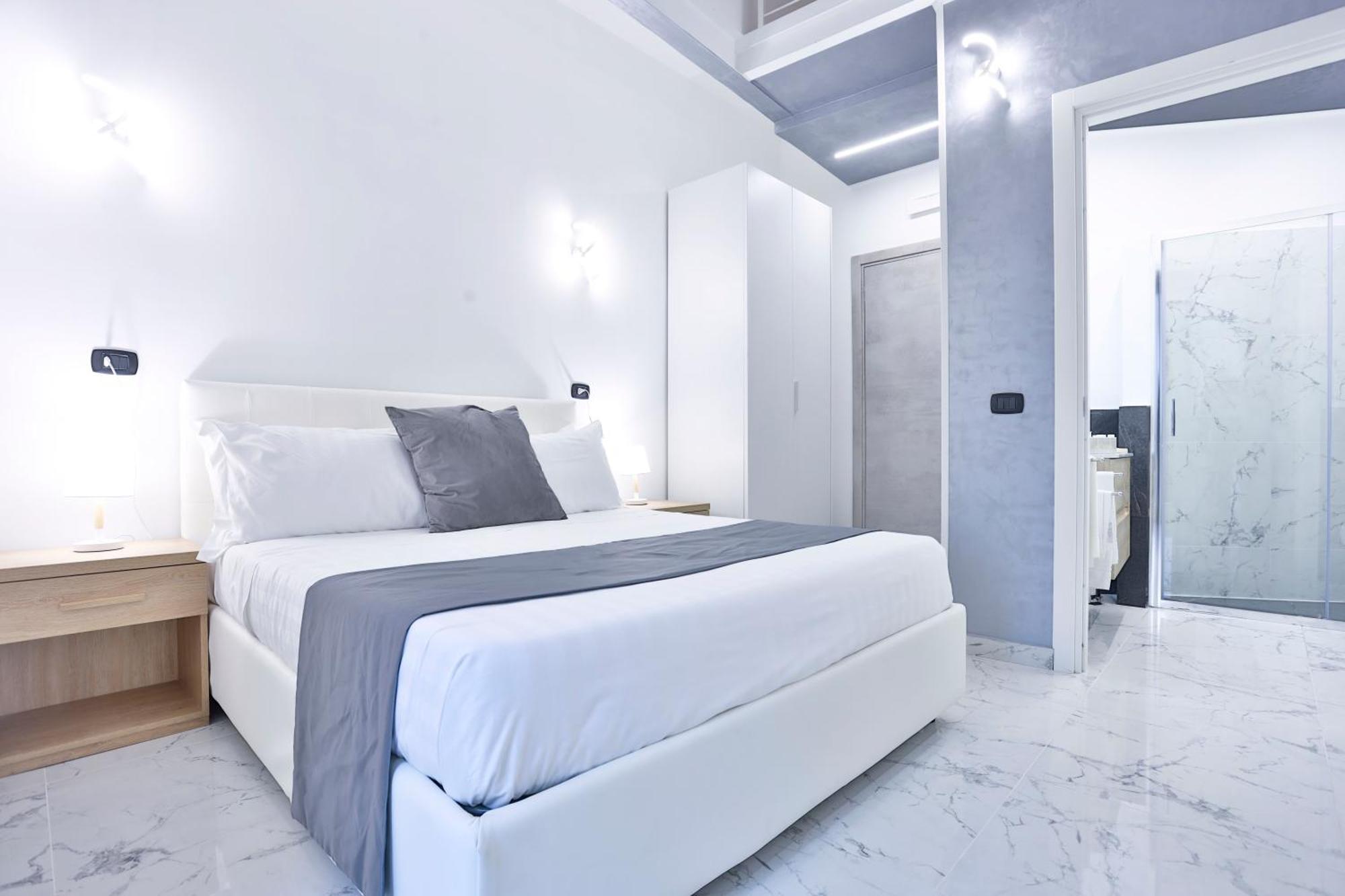 Hotiday Room Collection - Napoli Sant'Arcangelo Eksteriør billede